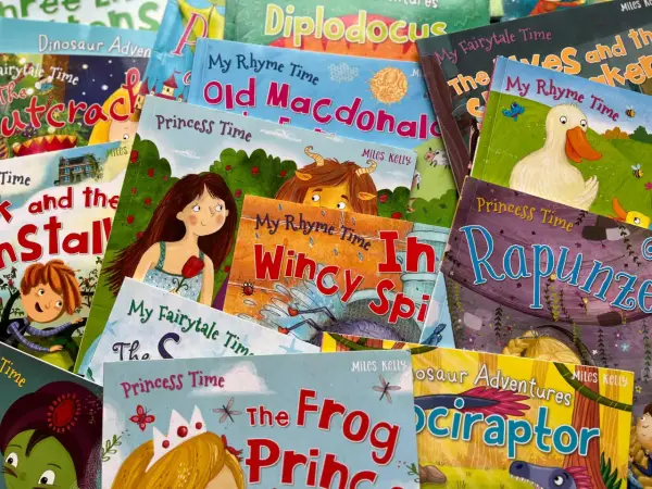 Książki z serii "Princess Time", "My Rhyme Time" i "My Fairytale Time" to wspaniałe bajki po angielsku dla dzieci, pełne kolorowych ilustracji.
